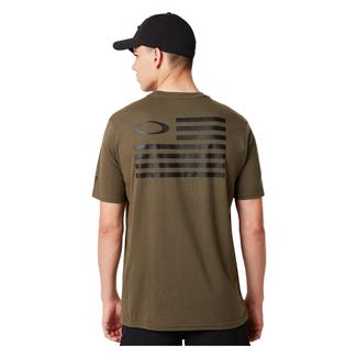 Men's Oakley SI Flag T-Shirt Dark Brush