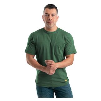 Men's Berne Workwear Performance Pocket T-Shirt Pine