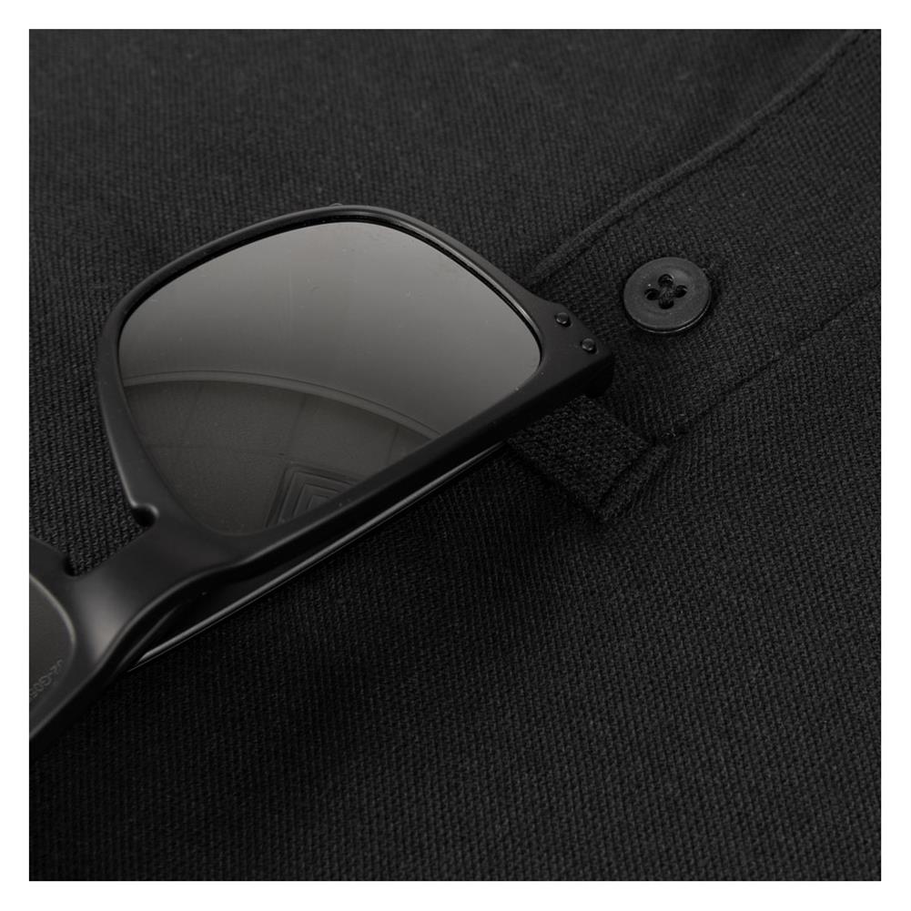 Product Image 3 - Zoom Out