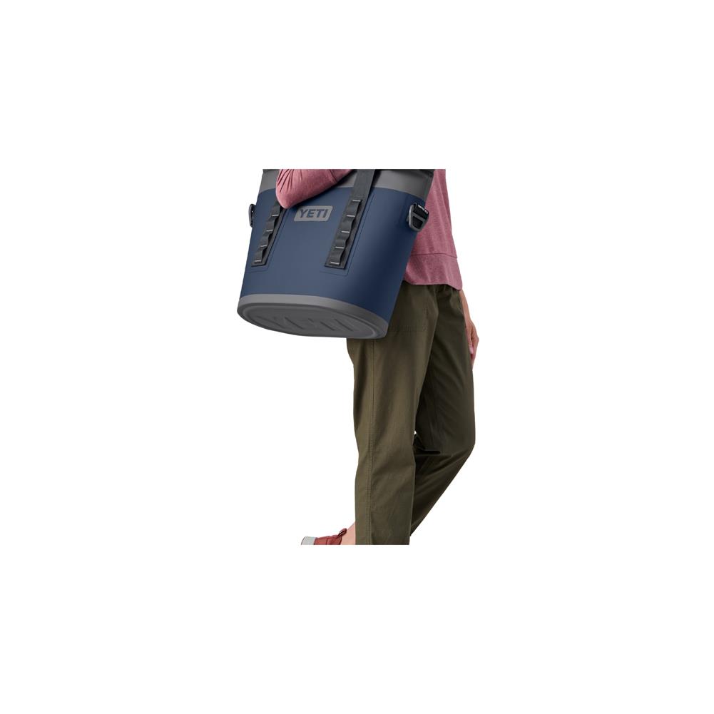 Product Image 11 - Zoom Out