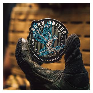 Born United War And Peace Patch Black