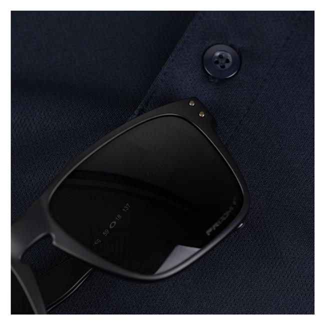 Product Image 3 - Zoom In