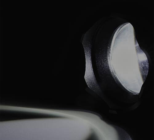 300 lumen LED output | 40X brighter than the average flashlight