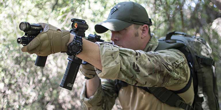 Men's Under Armour Long Sleeve Tactical Combat Shirt, Tactical Gear  Superstore, TacticalGear.com