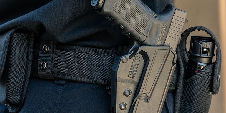 How to Choose a Gun Holster, Tactical Experts