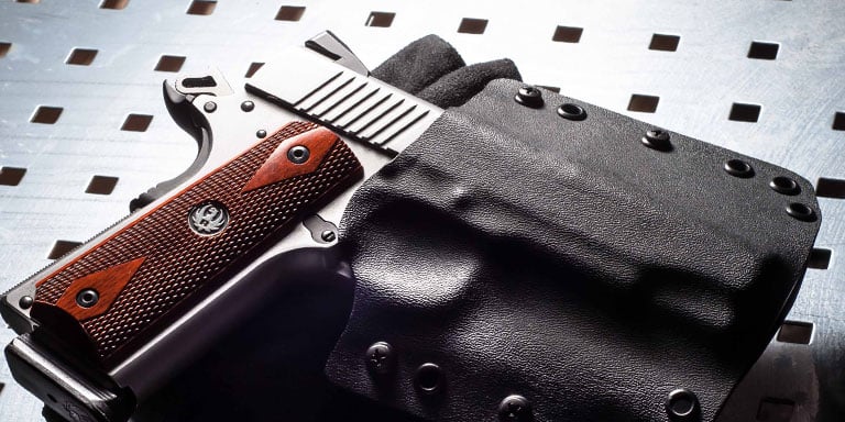 How to Choose a Gun Holster, Tactical Experts