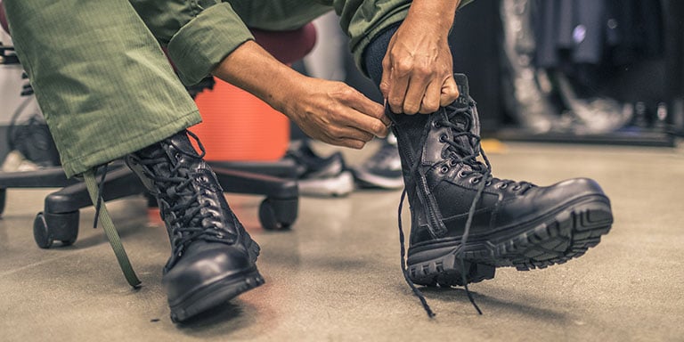 Military deals boots brand