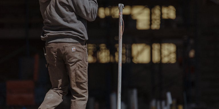 How to choose your Carhartt work pants?